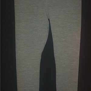 Nike Gray High-Waisted Leggings